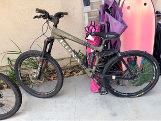 Kona Stanky Down Hill Mountain Bike