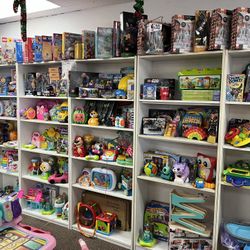 New And Used Toys And Clothing 
