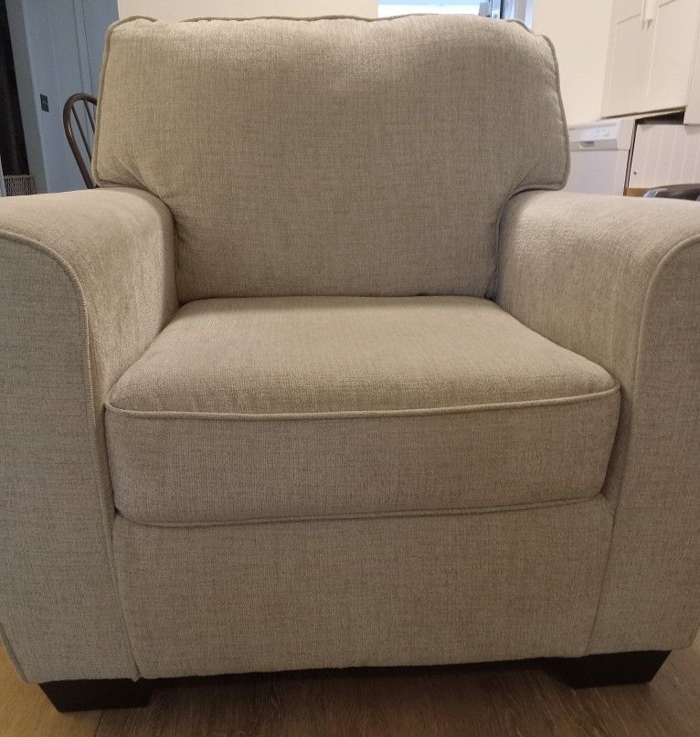 Chair & Loveseat