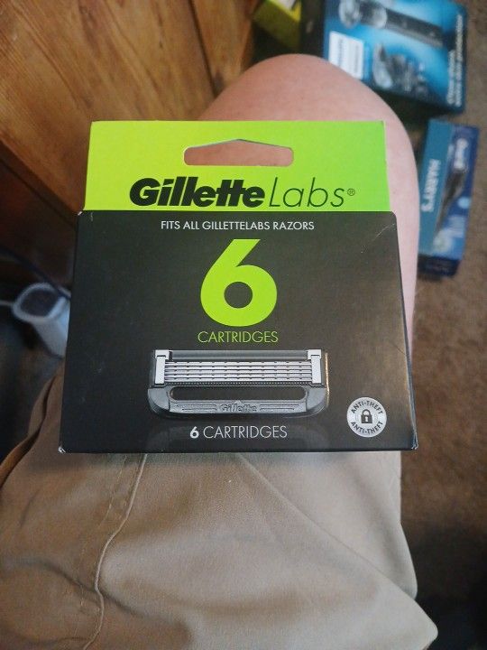 GILLETTE LABS 6