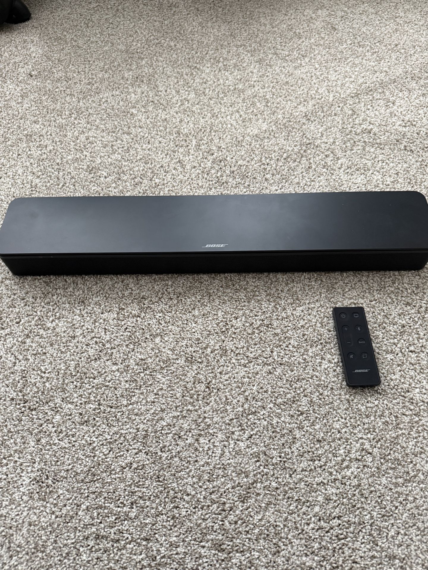 Bose TV Soundbar With Remote