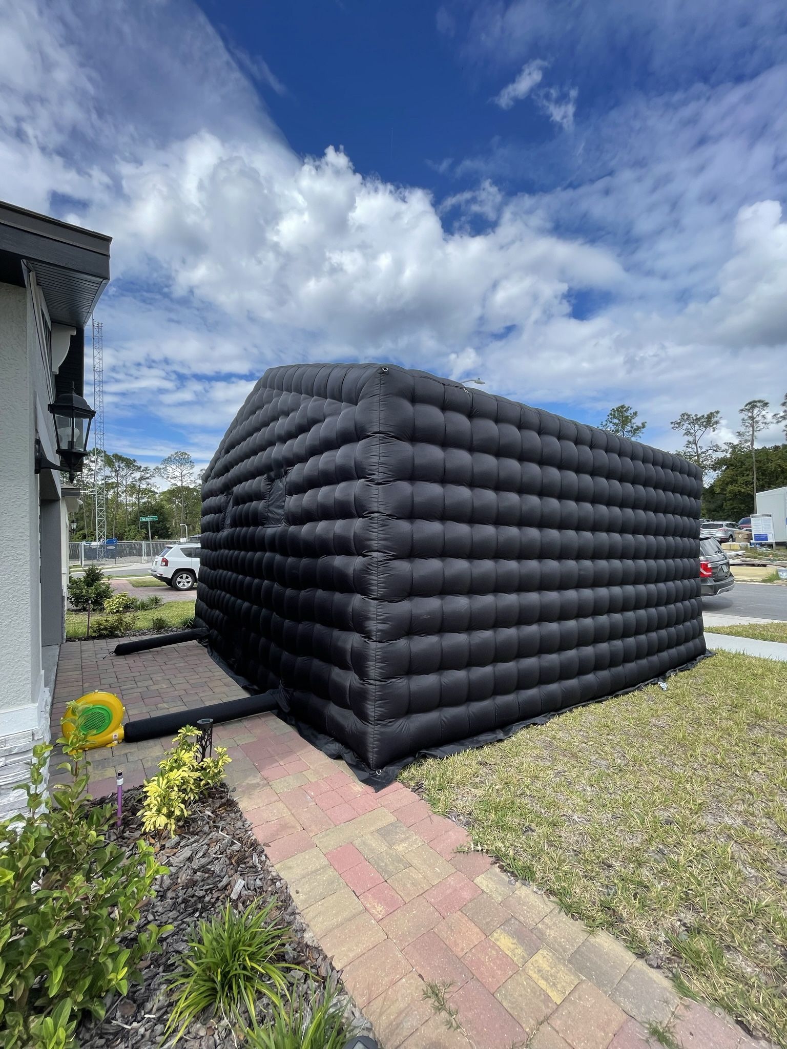 Inflatable 20 x 20 Ft
