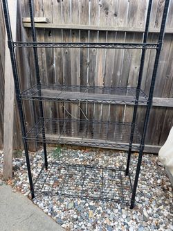 Storage rack