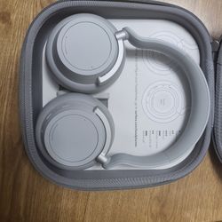 Surface Headphones - Wireless Noise Cancelling Over-the-Ear with Cortana - Light Gray Model:GSRF GUW-00001. Bestbuy certified, like new, comes as show