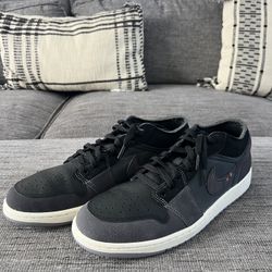 Air Jordan 1 Low SE Craft
