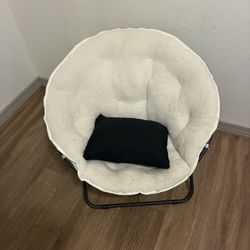 Hang Out Chair