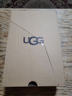 UGG