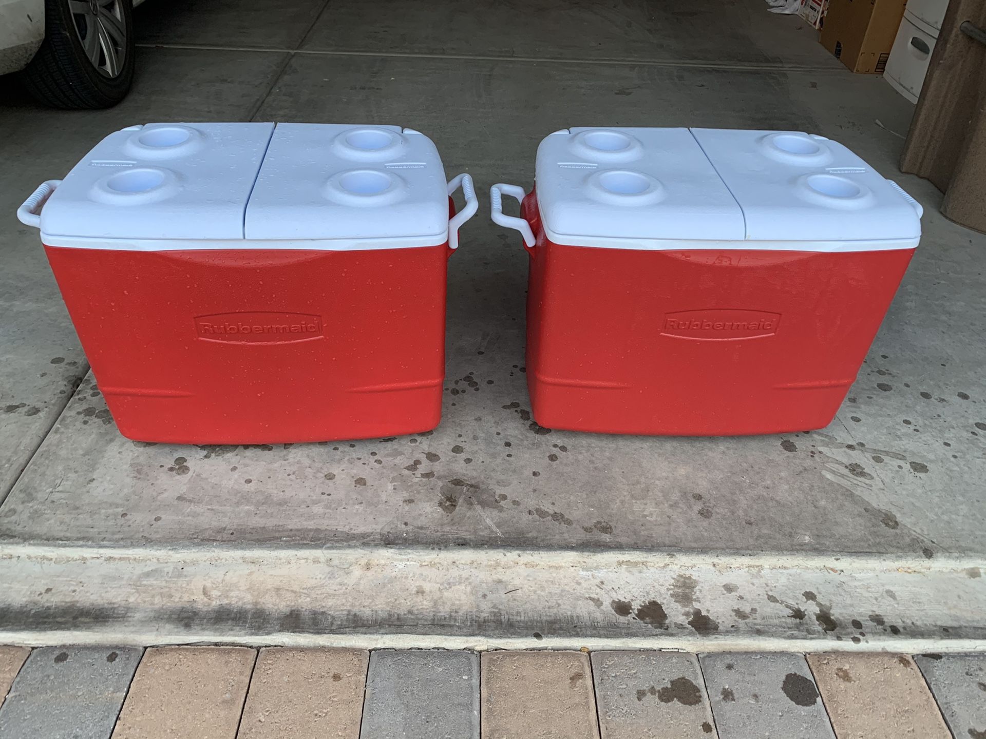 Rubbermaid Ice Chest