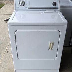 Dryer Electric Whirlpool With WARRANTY