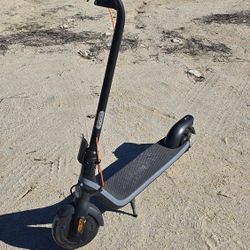 SEGWAY NINEBOT E2 PLUS‼️ BRAND NEW‼️ TOP SPEED 15.5MPH‼️ RANGE 15.5MILES‼️