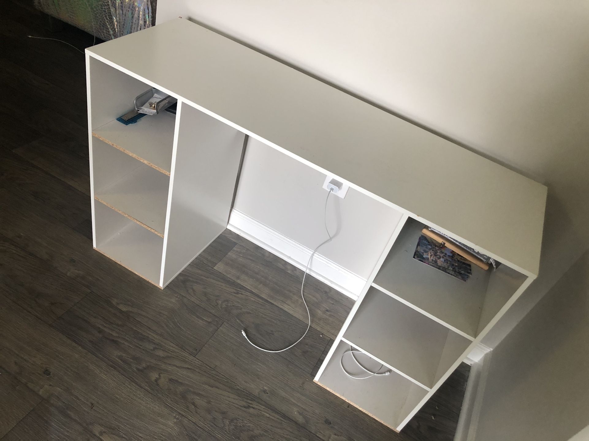 Mainstay 6-Cube Desk