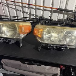2010 4Runner Stock headlights