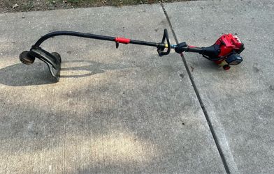 Troy - Bilt TB22 gas powered weedeater/trimmer - works great