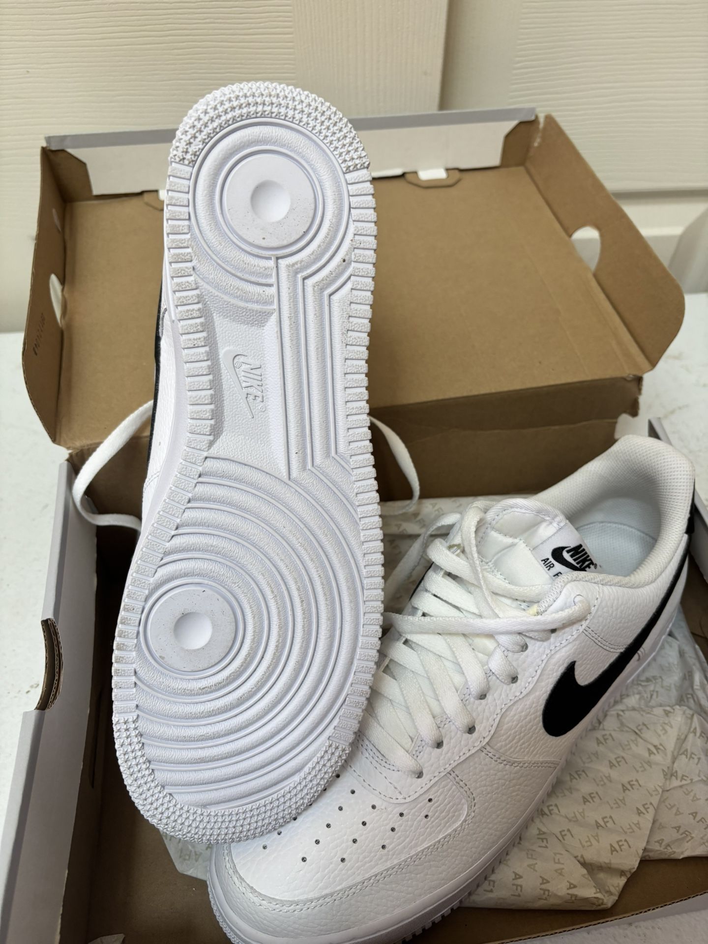 Brand New Nike Air, Air Jordan Shoes New