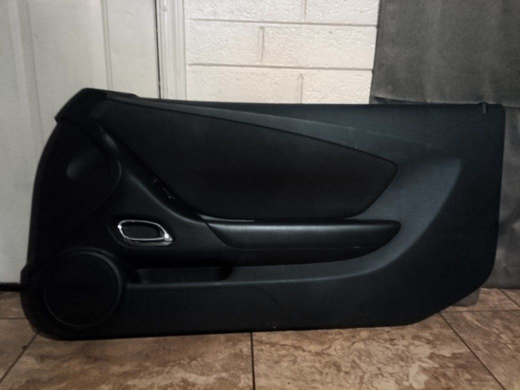 Chevrolet Camaro Door Panel