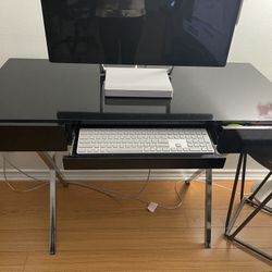 computer desk