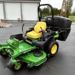 Commercial John Deere Mower - Low Hours 