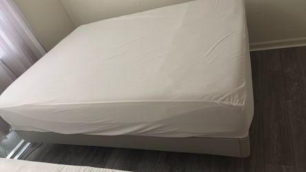 Queen bed sleep number i8