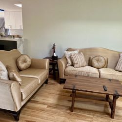 High Quality Sofa And Love seats 