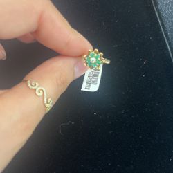 Ladies Flower Ring 10k