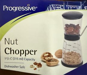Nut chopper