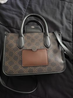 9 west purse $5