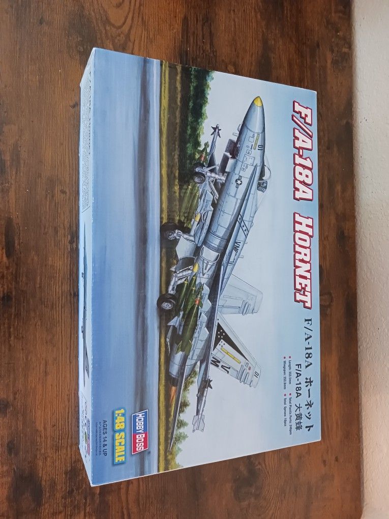 F/A-18A Hornet Model Kit