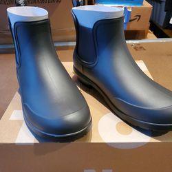 Brand New PLANONE rubber Boots Shoes Size 9mens For $20