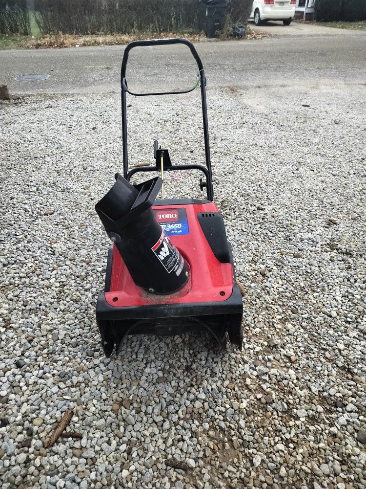 Toro Snow Blower