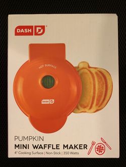 Dash Halloween Pumpkin Personal Waffle Maker Grill 4" Cooking Surface Non-Stick 350 Watts Cash Only
