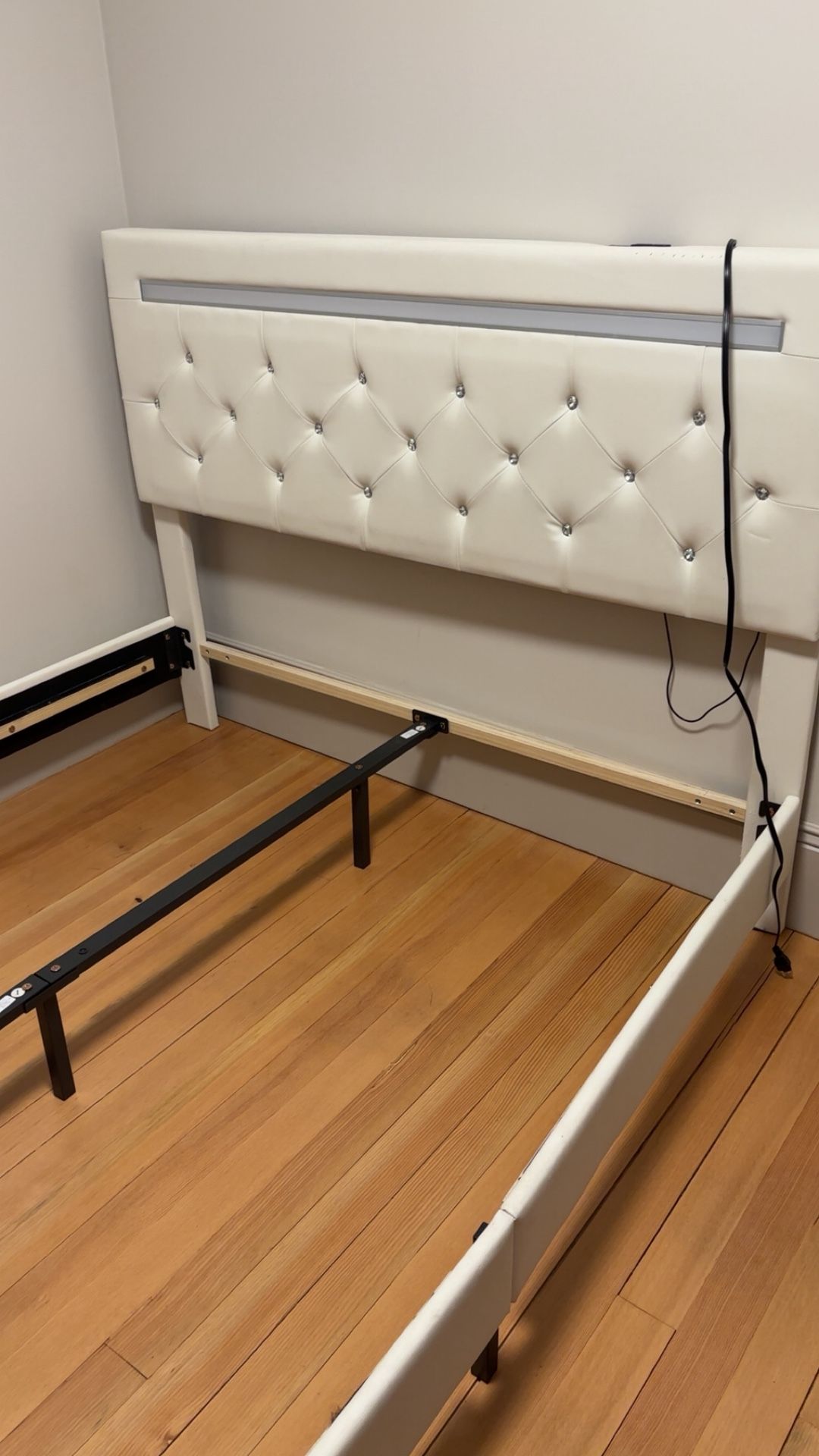 Queen Size Bedframe