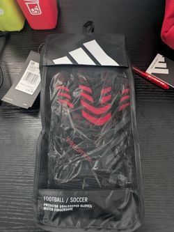 Adidas Predator Goalkeeper Gloves Match