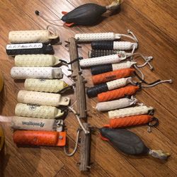 25 Dog Bumpers 2 Buckets 