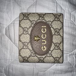 Gucci Neo Vintgae GG Supreme Wallet 