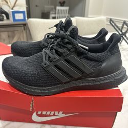Adidas Ultraboost Triple Black Size 11