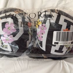 Victoria's secrets bra Size 38D
