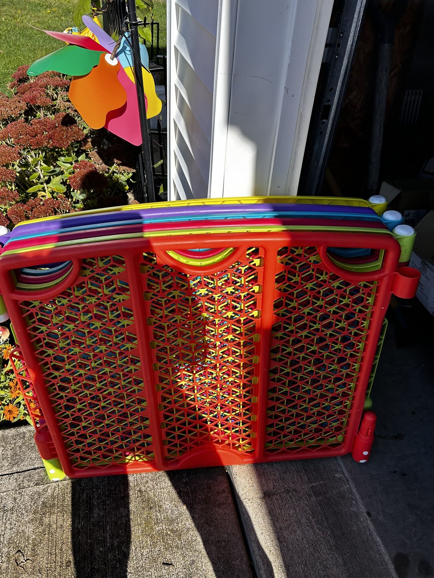 Baby Hexagon Playpen/gate