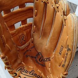 13 1/2" Glove RH Rawlings 