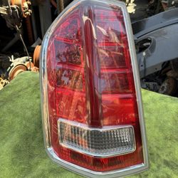 2012 Chrysler 300c Left Tail Light 