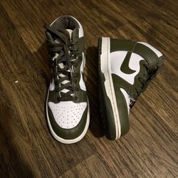 Nike Dunk High Size 6.5Y