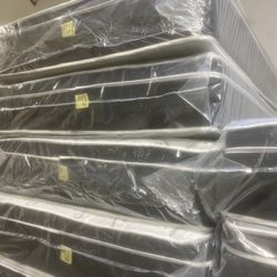 King Pillowtop Mattress And Box Spring New In Plastic Free Delivery In Atlanta 