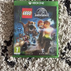 Xbox One- Lego Jurassic World