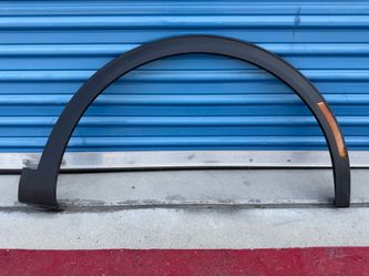 2023,2024,2025 Kia Sportage Fender Flare/Moldura Del Guardafango Rh Passenger Oem,Original  Ask