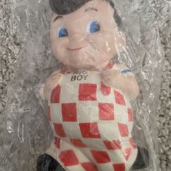 Collector's 1980 Bob's Big Boy Bank. 