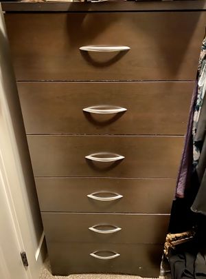 2 Dressers 1 Nightstand For Sale In Maize Ks Offerup