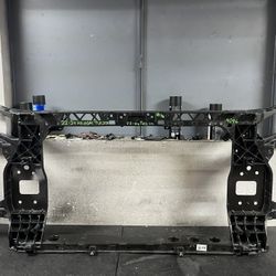 2022-2023-2024 HYUNDAI TUCSON RADIATOR SUPPORT OEM USED #9096