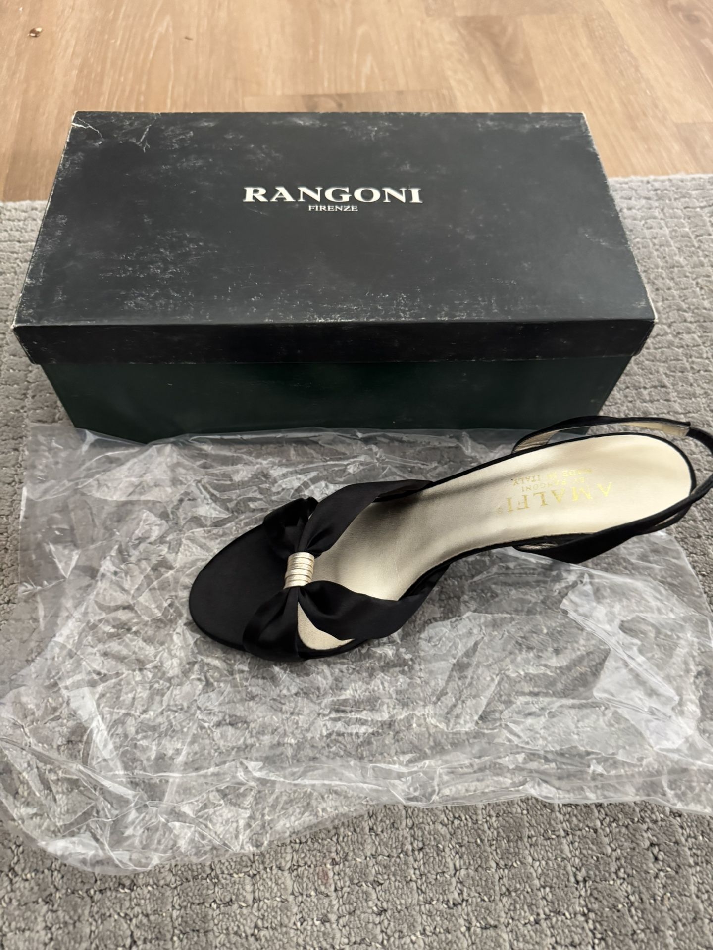 Rangoni Heels