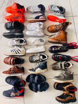 Boys shoes size 10