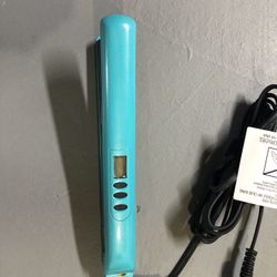 CHI 1” Titanium Hairstyling iron - Great Gift 