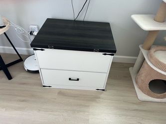 Farmhouse Lift top Coffee table